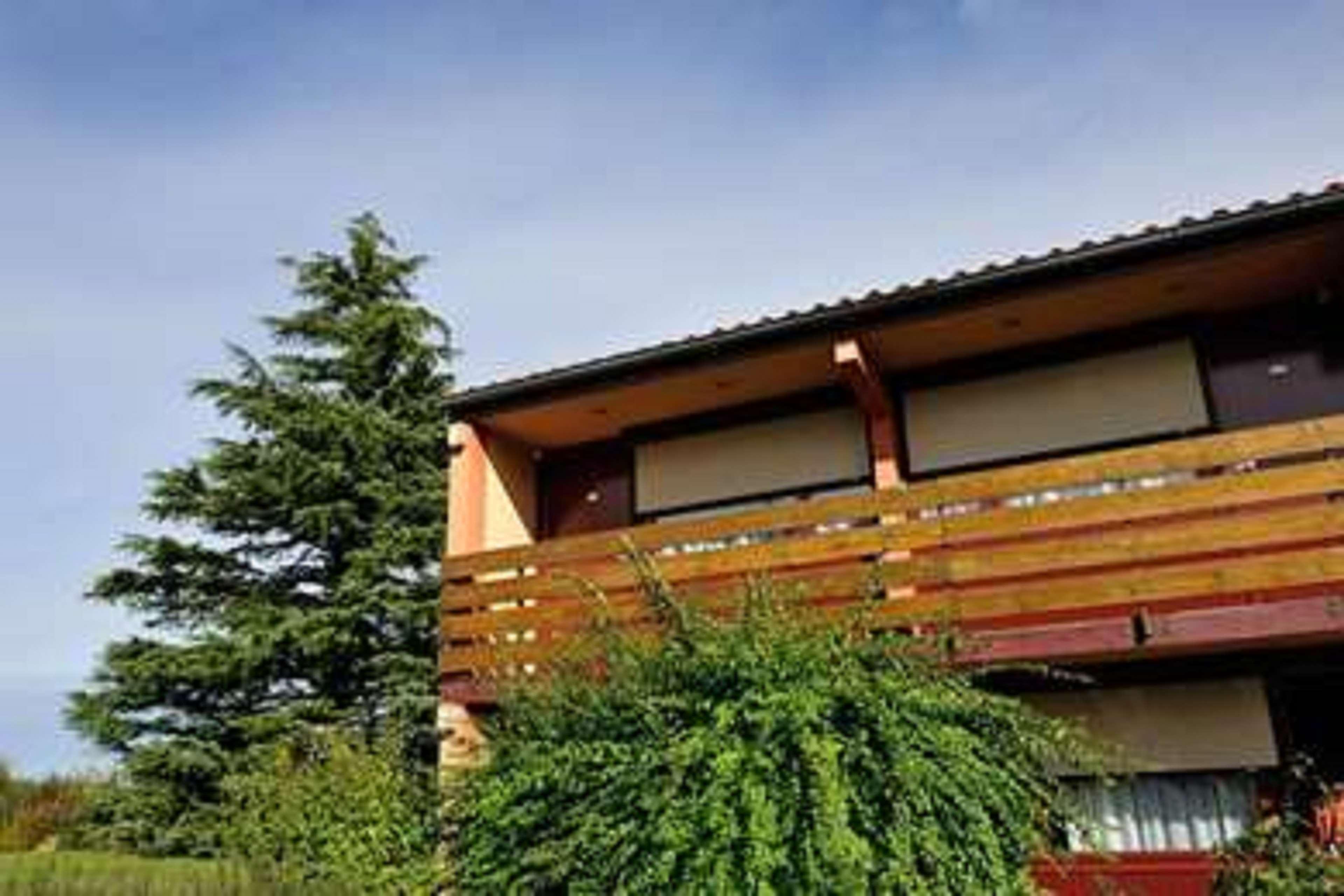 Kyriad Niort - La Creche Exterior photo